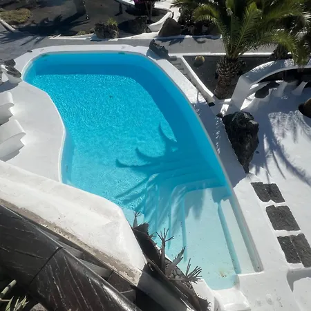 Apartman Pergolas Rural Tías