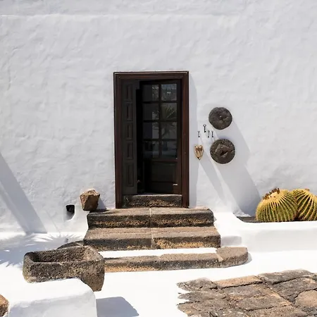 Lägenhet Pergolas Rural Tías